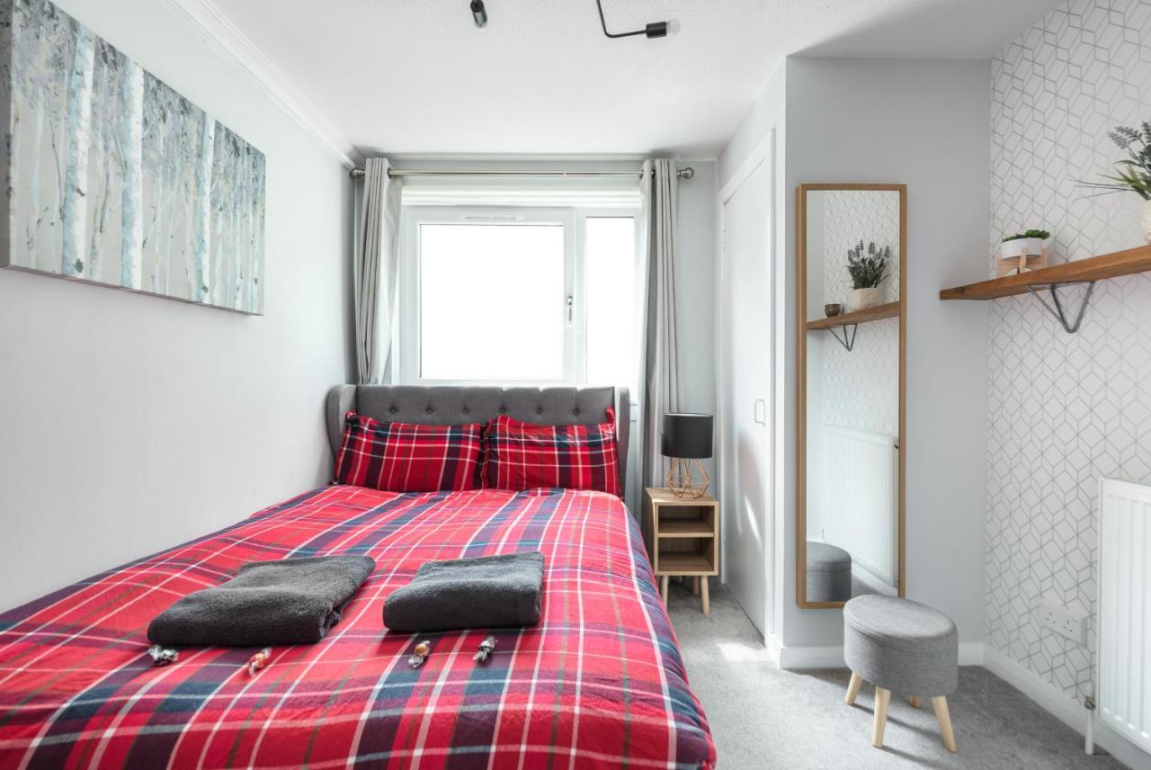 City Centre Stylish Apartment With Free Parking 에든버러 외부 사진
